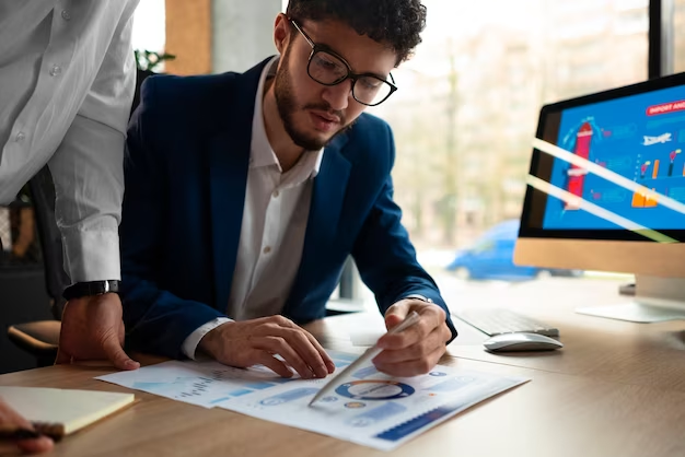 Saiba mais sobre análise financeira para empresas, sua importância e vantagens para diferentes negócios a curto, médio e longo prazo.